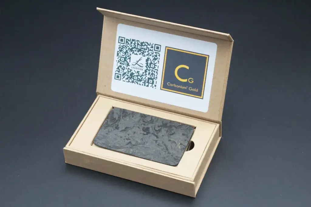 [E-00048] CB Carbonium® Gold